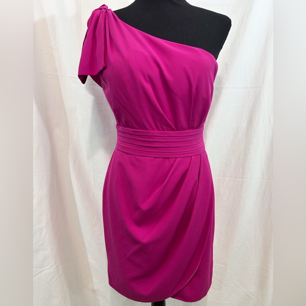 Minuet Magenta‎ Fuchsia One-shoulder Cocktail Dress Size M